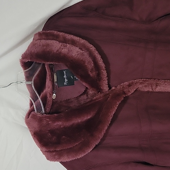 Long Coat - Picture 2 of 9